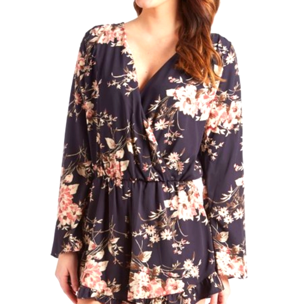 Black, floral, V Neck Honey Punch Romper with ruffles; Size Large; Lightweight